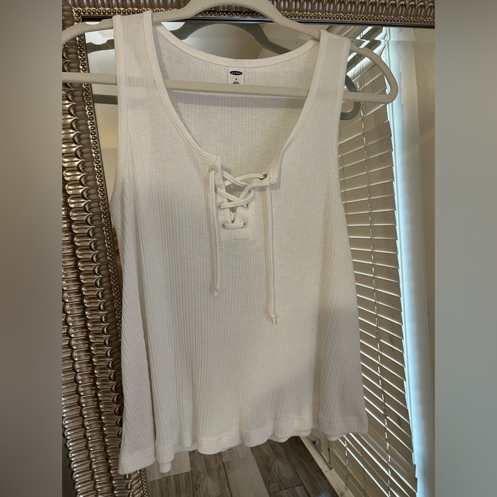Old navy tank
